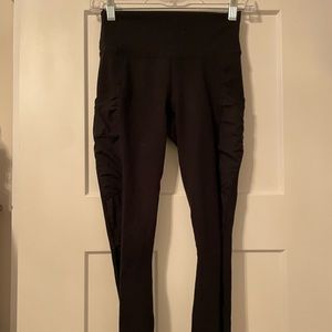 Fabletics XS Leggings W/ Mesh
